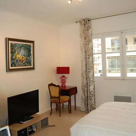 Apartment Studio, Le Pasteur, , Quartier Du Carlton , Rue Pasteur *